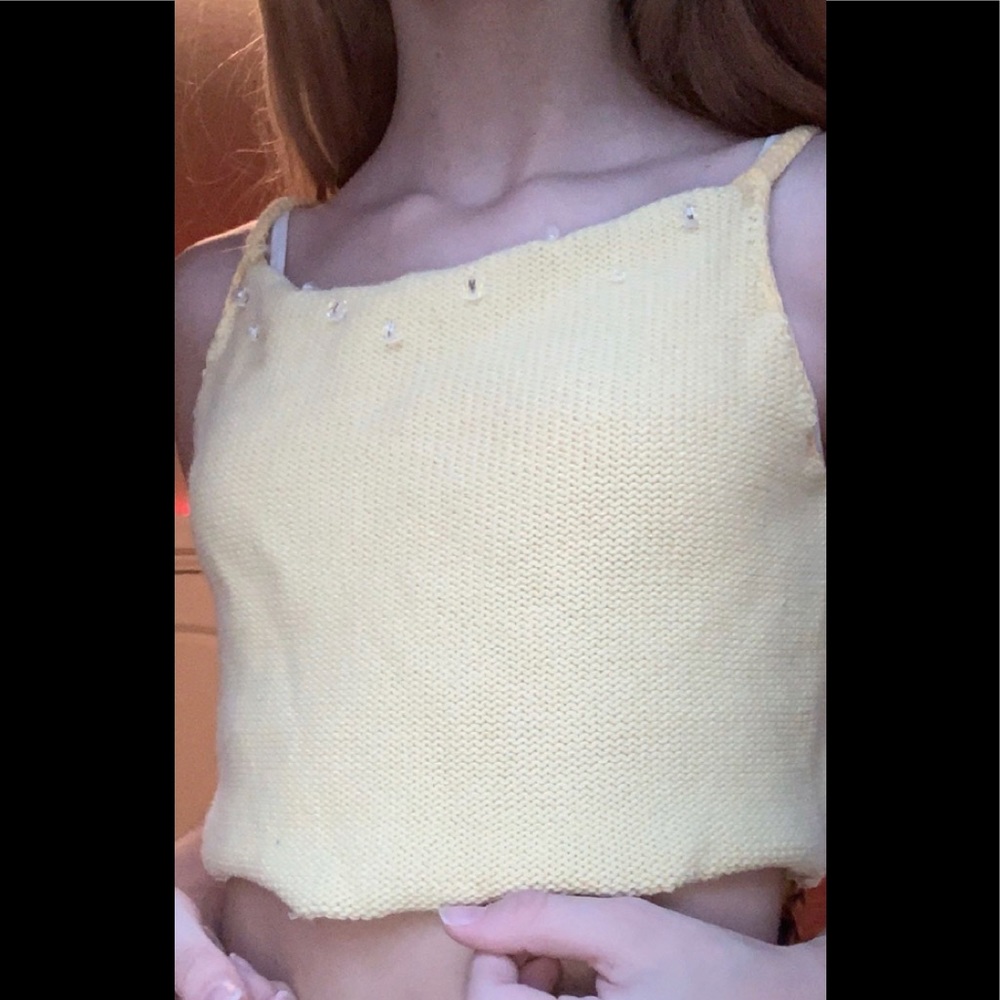 tommy hilfiger yellow crop top